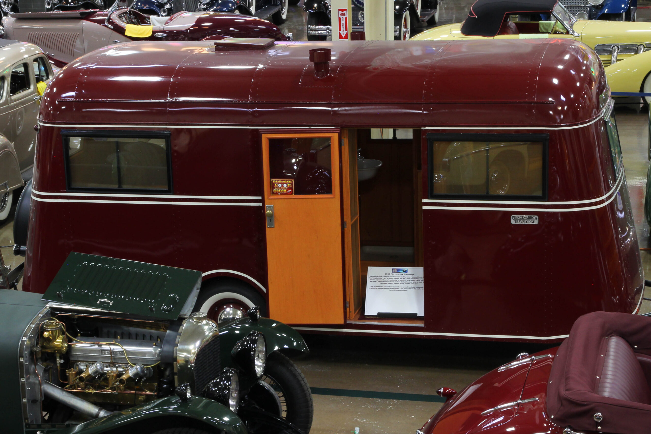 1937 Pierce Arrow - Stahls Motor and Music Experience