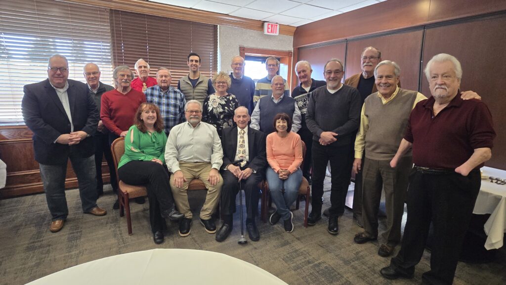 Stahls volunteers