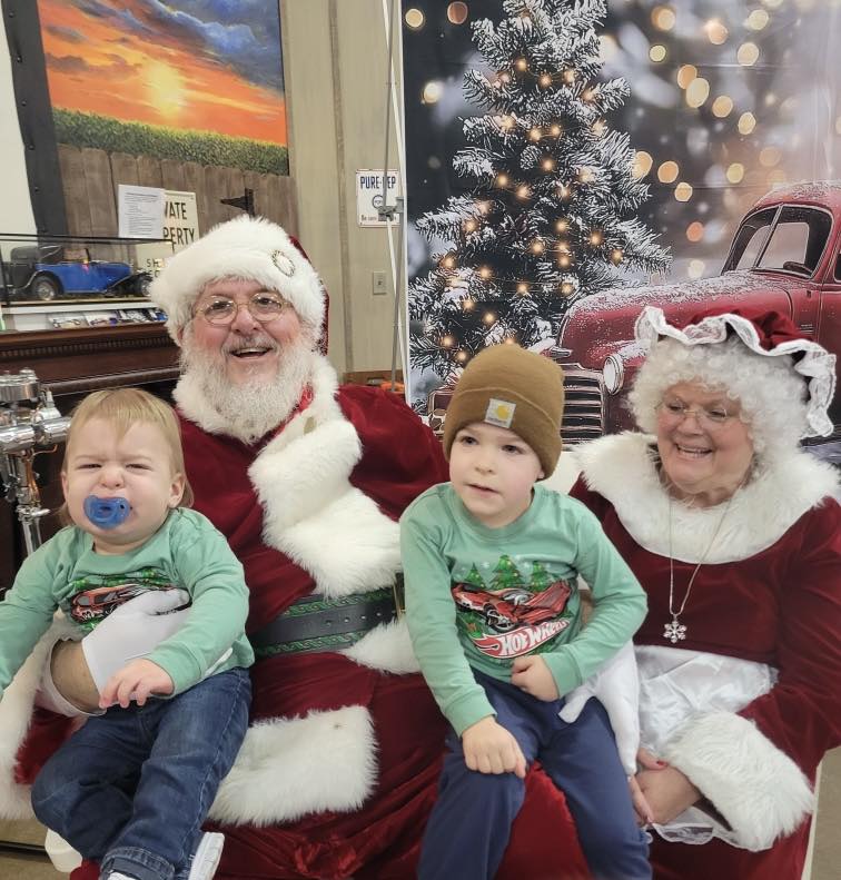 Christmas with the Cars 2025